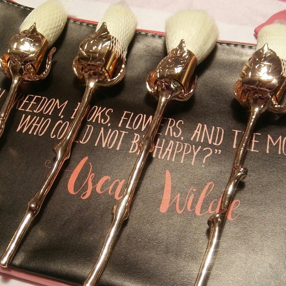 Storybook Roses are Rose Gold